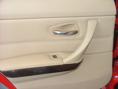 2008款 320i 2.0L 進取型