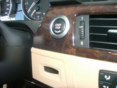 2008款 320i 2.0L 進取型