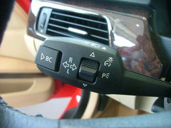 2008款 320i 2.0L 进取型