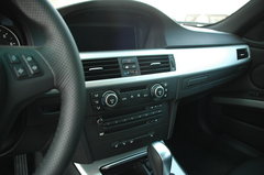 2008款 320i 2.0L 进取型