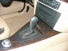 2008款 320i 2.0L 进取型