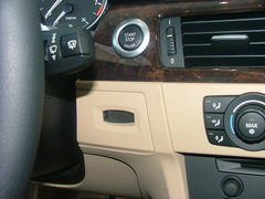 2008款 320i 2.0L 進取型