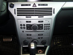 欧宝 雅特GTC 2005款