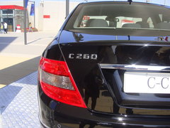 2010款 C200K 1.8L 自動(dòng) 標(biāo)準(zhǔn)型