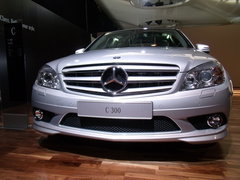 2010款 C200K 1.8L 自动 标准型