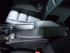 2010款 C200K 1.8L 自动 标准型