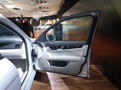 2010款 C200K 1.8L 自动 标准型