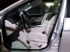 2010款 C200K 1.8L 自动 标准型