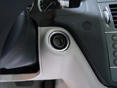 2010款 C200K 1.8L 自动 标准型