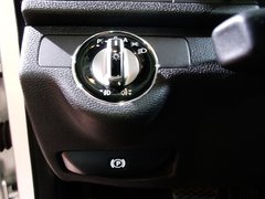 2010款 C200K 1.8L 自动 标准型