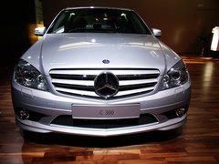 2010款 C200K 1.8L 自动 标准型
