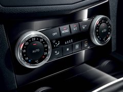 2010款 C200K 1.8L 自动 标准型