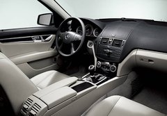 2010款 C200K 1.8L 自动 标准型