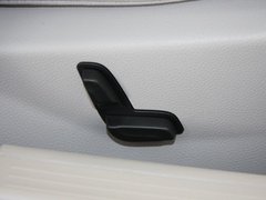 2010款 C200K 1.8L 自动 标准型
