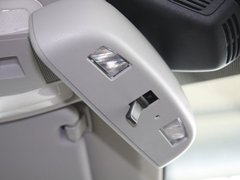 2010款 C200K 1.8L 自动 标准型