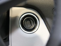 2010款 C200K 1.8L 自动 标准型