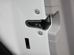 2010款 C200K 1.8L 自动 标准型