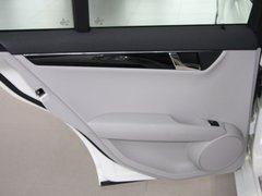 2010款 C200K 1.8L 自动 标准型