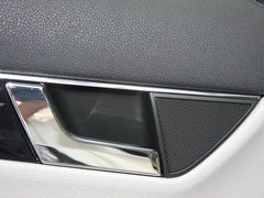 2010款 C200K 1.8L 自动 标准型