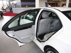 2010款 C200K 1.8L 自动 标准型