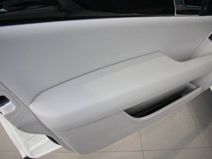2010款 C200K 1.8L 自动 标准型