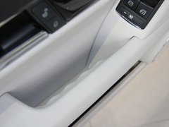 2010款 C200K 1.8L 自动 标准型