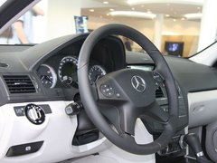 2010款 C200K 1.8L 自动 标准型