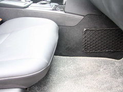 2010款 C200K 1.8L 自动 标准型