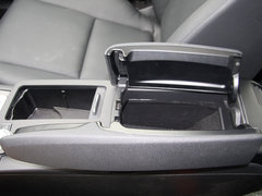 2010款 C200K 1.8L 自动 标准型