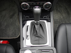 2010款 C200K 1.8L 自动 标准型