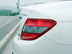 2010款 C200K 1.8L 自动 标准型