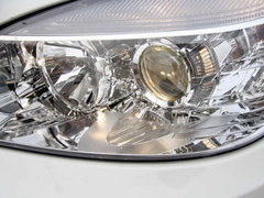 2010款 C200K 1.8L 自动 标准型