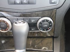 2010款 C200K 1.8L 自动 标准型