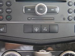 2010款 C200K 1.8L 自动 标准型