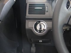 2010款 C200K 1.8L 自动 标准型