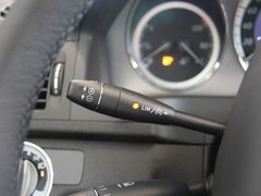 2010款 C200K 1.8L 自动 标准型