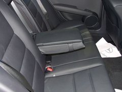 2010款 C200K 1.8L 自动 标准型