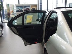 2010款 C200K 1.8L 自动 标准型