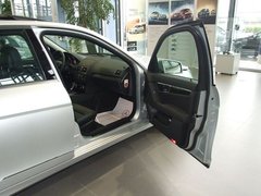 2010款 C200K 1.8L 自动 标准型