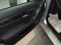 2010款 C200K 1.8L 自动 标准型