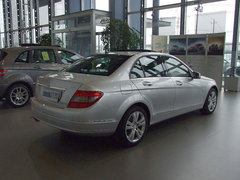 2010款 C200K 1.8L 自动 标准型