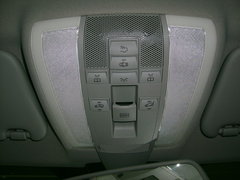 2010款 C200K 1.8L 自动 标准型