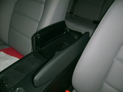 2010款 C200K 1.8L 自动 标准型