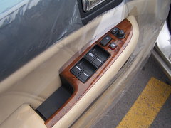 2006款 2.4L 自动 标准版