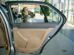 2007款 1.8T 自动 舒适型(丝绒)
