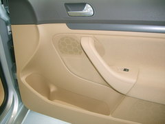 2007款 1.8T 自动 舒适型(丝绒)