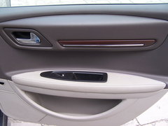 2008款 2.0L 自动 精英型