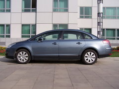 2008款 2.0L 自动 精英型