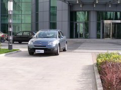 2008款 2.0L 自动 精英型