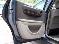 2008款 2.0L 自动 精英型